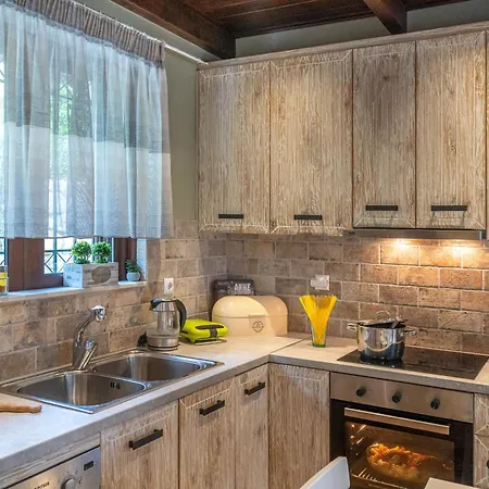 Perivoli * Perivoli (Phthiotis)